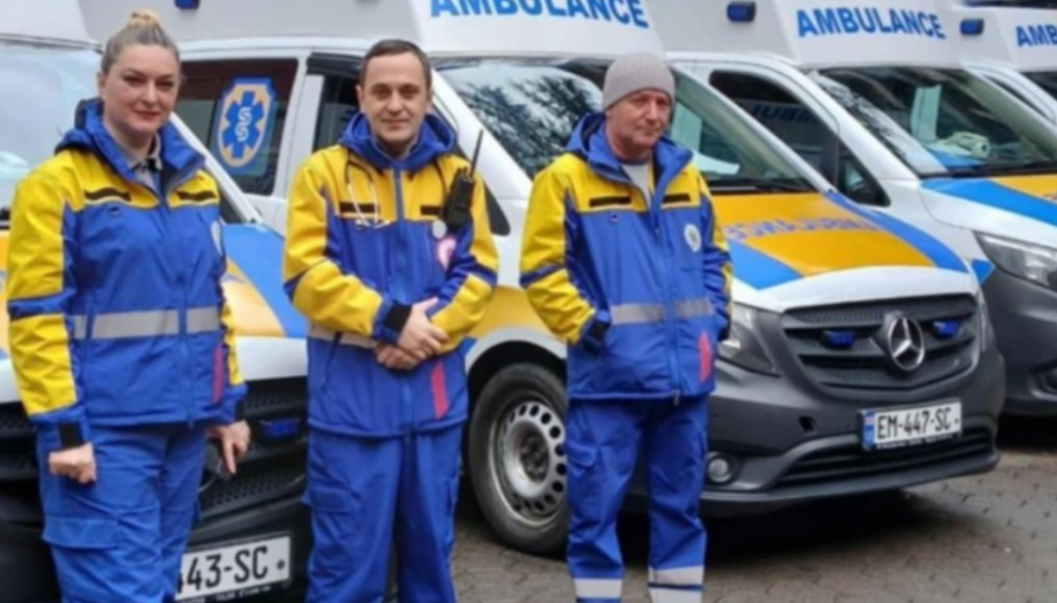 ბათუმში, სასწრაფო დახმარების პარამედიკოსმა, 45-წუთიანი რეანიმაციის შედეგად, ქალს გაჩერებული გული სამჯერ აუმუშავა