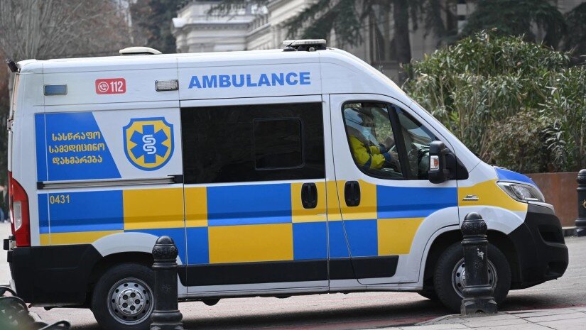 შვიდი მოსწავლეა დაშავებული და შვიდივე კლინიკაში რჩება - ახალი დეტალები ავტობანზე მომხდარ ავარიაზე