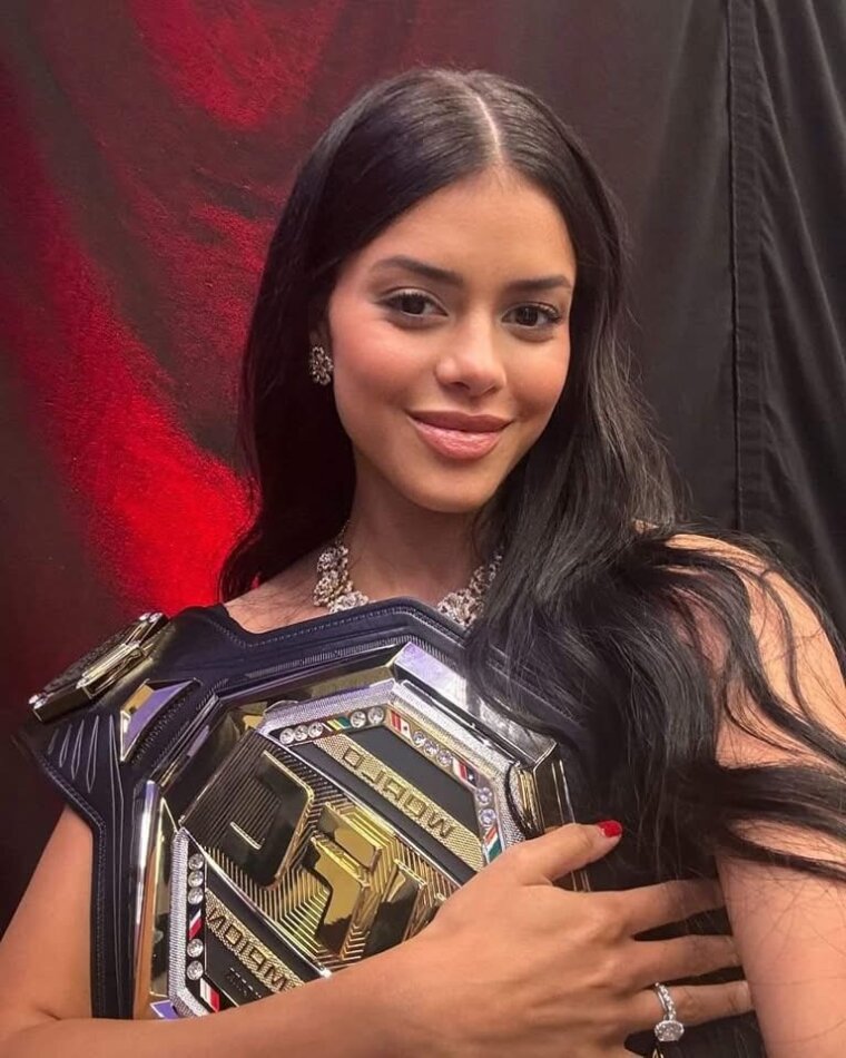 ნახეთ რას საქმიანობს და რა ბიზნესს ფლობს ილია თოფურიას უმშვენიერესი რჩეული – მსოფლიოში ერთ-ერთი წარმატებულია