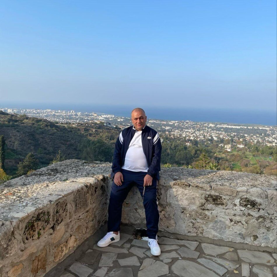 სულ ახლაგაზრდაა,გაირკვა ვინ გაიმეტა სასიკვდილოდ გუშინ ბათუმში ბიზნესი.