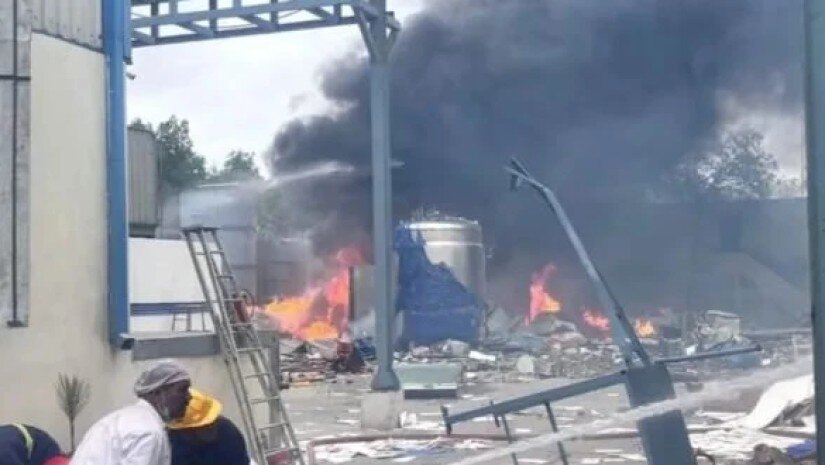 უმსხვილესი ფარმაცევტული ქარხანა აფეთქების შედეგად მიწასთანაა გასწორებული – ნანგრევებიდან ამოჰყავთ დაღუპულები