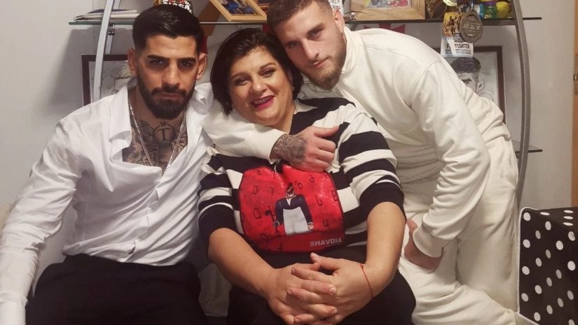 ილია თოფურიას დედა მისი შვილის გარშემო ატეხილ სკანდალს ეხმაურება