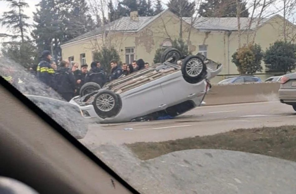 ავტოსაგზაო შემთხვევა თბილისში – რა ვითარებაა ადგილზე?