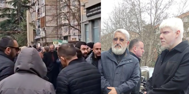 VIDEO: უკანასკნელ გზაზე გავაცილეთ ჩვენი ღიმილა ბიჭი” – რა ხდებოდა ბექა გოცირიძის დაკრძალვის დღეს ?