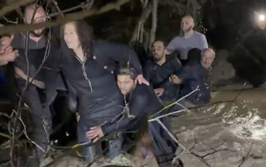 VIDEO: უმძიმესი კადრები: დაიღუპნენ ორსული ქალი და მოზარდი – ხიდი ჩაინგრა და რამდენიმე ადამიანი დინებამ გაიტაცა