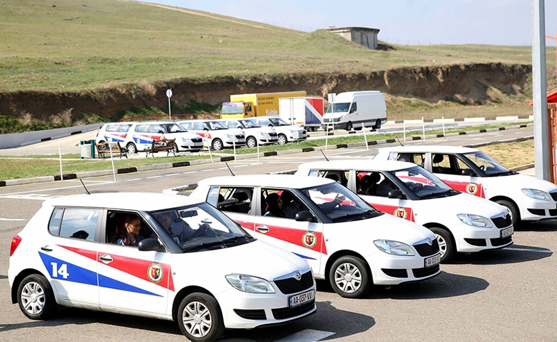 პროტესტი შს წინააღმდეგ – რა ხდება მართვის მოწმობის ასაღებ გამოცდებზე?