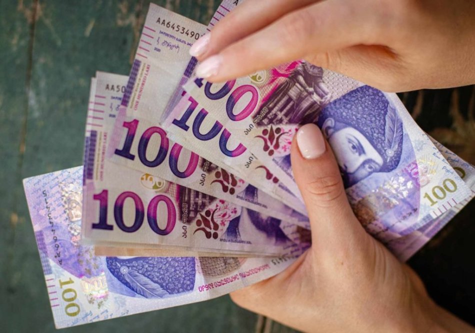 როგორ მოვიზიდოთ ფული დღეს – თაკო მელიქიშვილი მარტივ პრაქტიკას აზიარებს