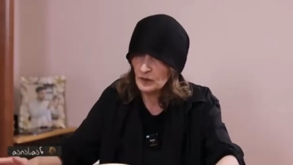 არსად მითქვამს, ეს თითი იცით ვინ მომტეხა?!” – ეკა კუპატაძე