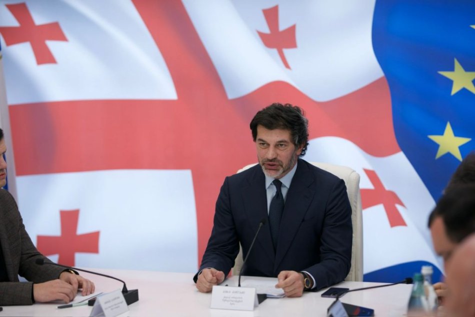 45 დან 75 წლის ჩათვლით სრულიად უფასოდ მერია 1მაისიდან . 45 დან 75 წლის ჩათვლით სრულიად უფასოდ მერია 1მაისიდან .