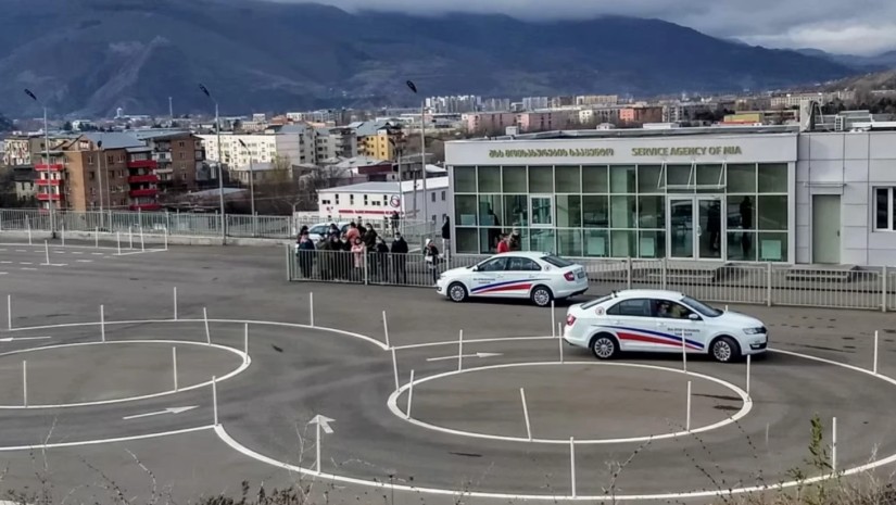 ინფორმაცია ვისაც მართვის მოწმობის აღება სურს რა შეიცვალა კანონში .ვრცლად იხილეთ კომენტარში ინფორმაცია ვისაც მართვის მოწმობის აღება სურს რა შეიცვალა კანონში .ვრცლად იხილეთ კომენტარში
